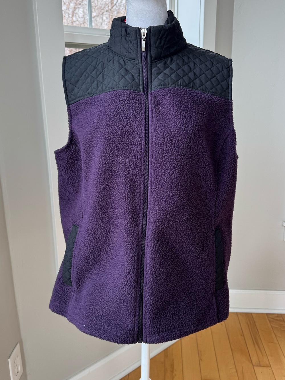 Vintage Croft & Barrow Purple and Black Quilted Fleece Vest Sz XL Petite